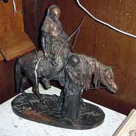 Thumbnail image of a bronze statue.